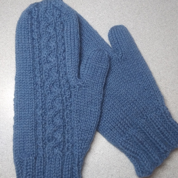 Dusty Blue Wool Mittens, Cables, Adult Size Large/Extra Large (Hand Knit) - Picture 2 of 3